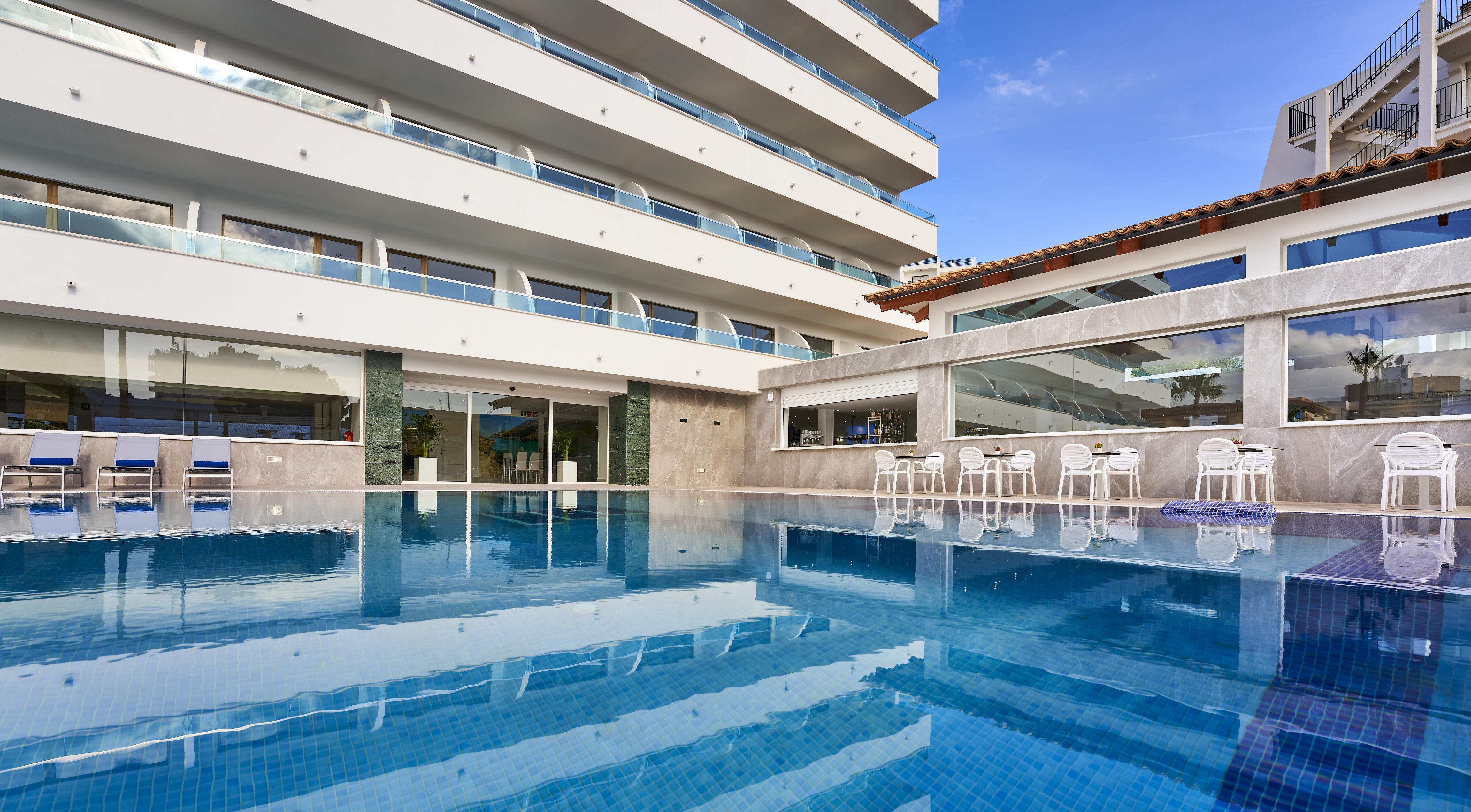 Globales Torrenova (adults Only) 3*